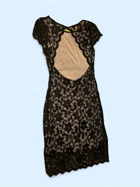 Rubber Ducky Productions, Inc. Black Lace Backless Sheath Dress